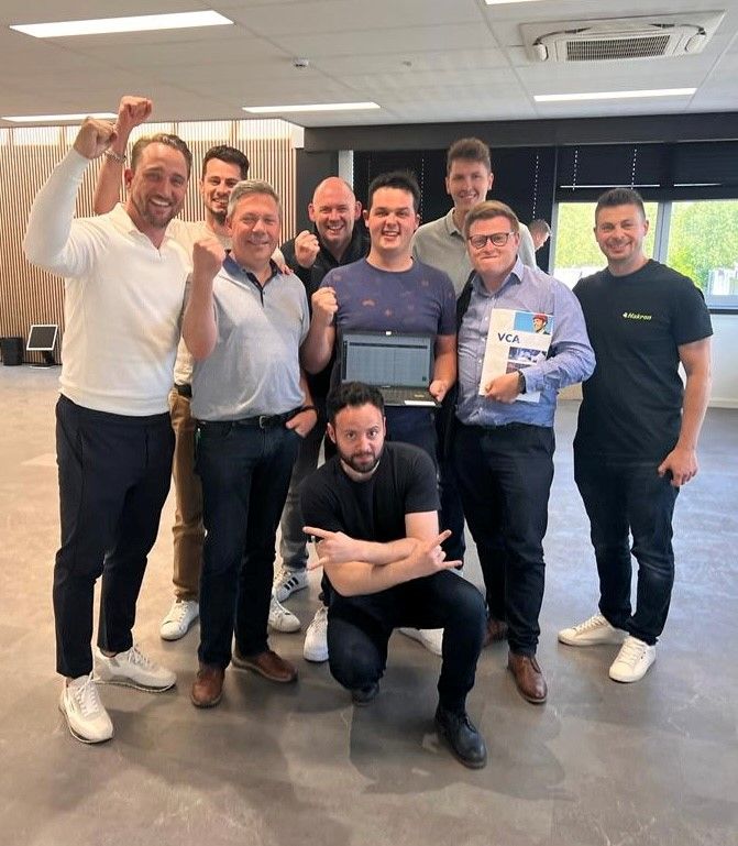 image de nos employés qui ont réussi le cours VCA